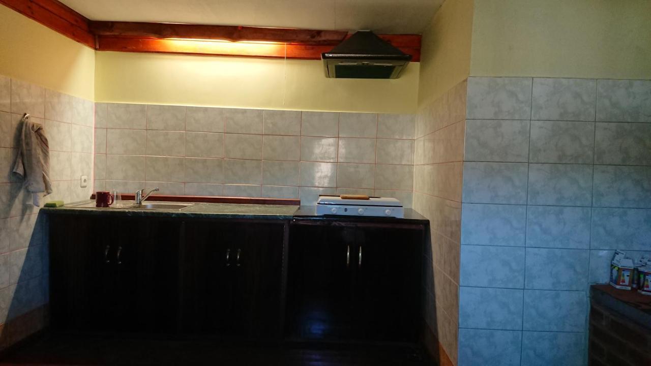 Dzivoklis Pirmie Zalmezi Apartment Jurkalne Exterior photo